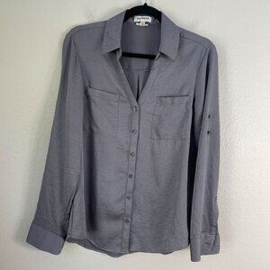 Express Portofino Shirt Womens Medium Slim Fit Gray Crinkled Roll Tab Sleeve Top